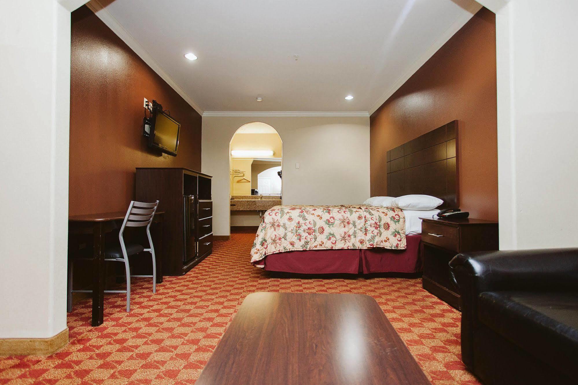 Palace Inn - Baytown I-10 Extérieur photo