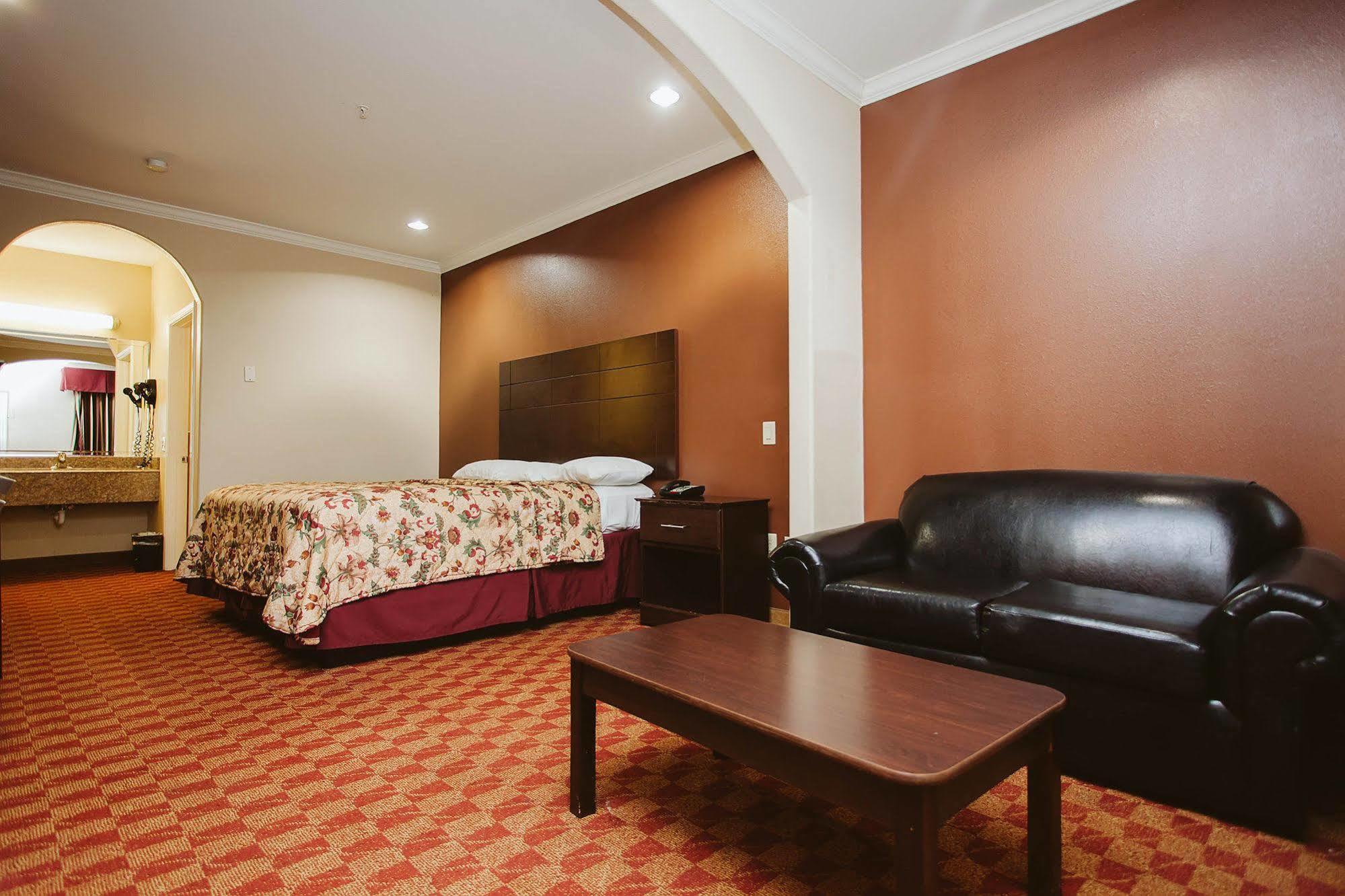Palace Inn - Baytown I-10 Extérieur photo