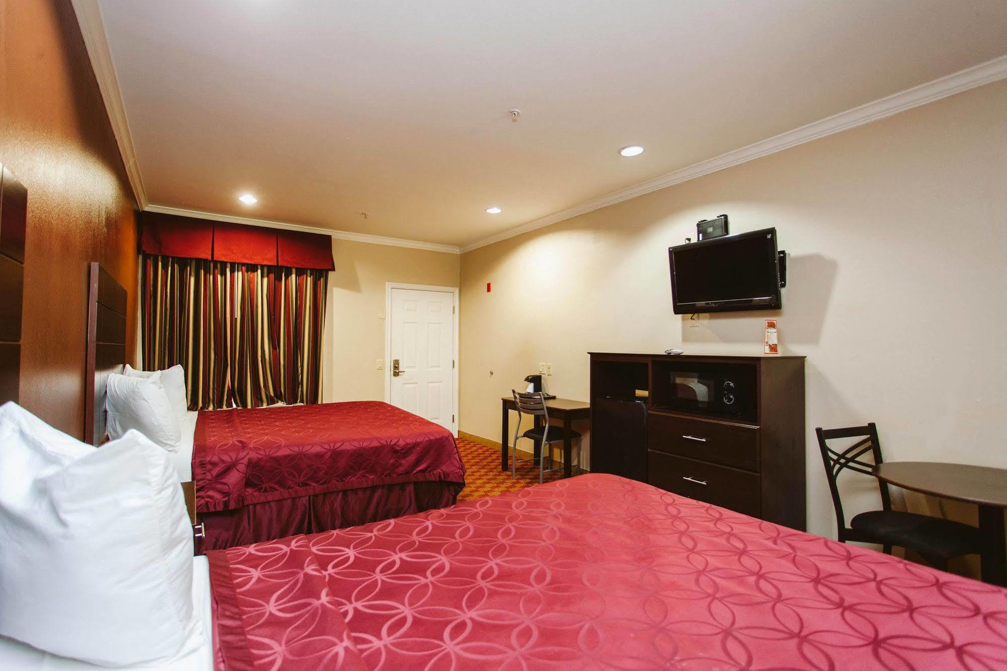 Palace Inn - Baytown I-10 Extérieur photo